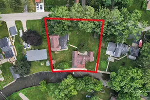 9425 Byrne Dr, Fox River Grove, IL 60021 - Photo 37