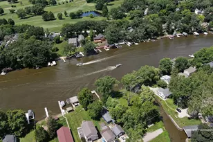 9425 Byrne Dr, Fox River Grove, IL 60021 - Photo 41