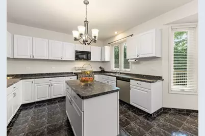 16W374 94th Street, Burr Ridge, IL 60527 - Photo 11