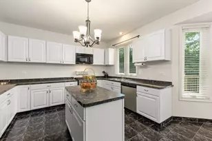 16W374 94th St, Burr Ridge, IL 60527 - Photo 11
