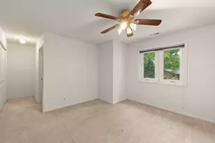 16W374 94th St, Burr Ridge, IL 60527 - Photo 17
