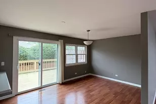503 Ascot Ln, Streamwood, IL 60107 - Photo 5
