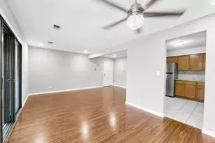 15137 Quail Hollow Dr, Orland Park, IL 60462 - Photo 3