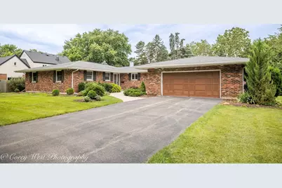 3 Golfview Place, Dekalb, IL 60115 - Photo 1