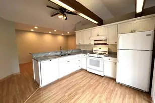 1214 Ballantrae Pl, Mundelein, IL 60060 - Photo 3