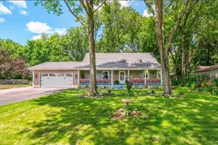 1691 Hilda Dr, Lake Holiday, IL 60548 - Photo 1