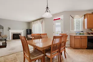 1607 Mountain Ridge Pass, Plainfield, IL 60586 - Photo 9