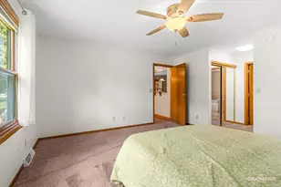 435 N Hickory St, Waterman, IL 60556 - Photo 9