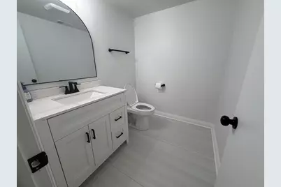 1801 E Aztec Lane, Mount Prospect, IL 60056 - Photo 17