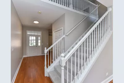 8426 Dawn Lane, Darien, IL 60561 - Photo 5