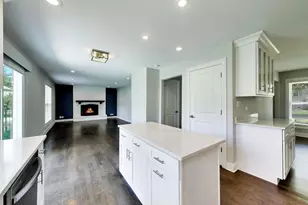 5502 Groveside Ln, Rolling Meadows, IL 60008 - Photo 13