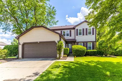 135 Newtown Drive, Buffalo Grove, IL 60089 - Photo 1