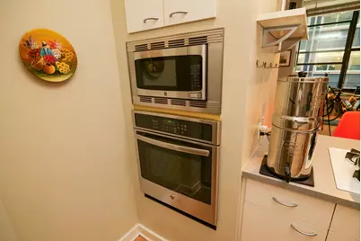130 S Canal Street #311, Chicago, IL 60606 - Photo 7