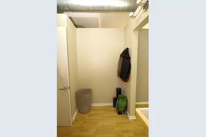 130 S Canal Street #311, Chicago, IL 60606 - Photo 17