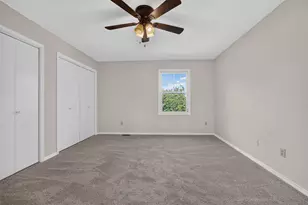 8 Rounds Rd, Bloomington, IL 61704 - Photo 17
