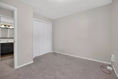 8 Rounds Road, Bloomington, IL 61704 - Photo 29