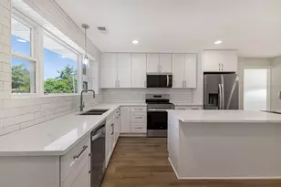 9950 S Western Ave, Chicago, IL 60643 - Photo 3