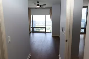 100 E 14th St, Chicago, IL 60605 - Photo 9