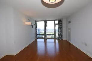 100 E 14th St, Chicago, IL 60605 - Photo 7