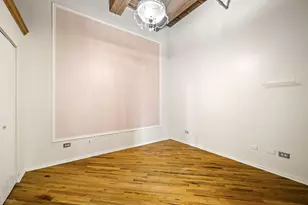 226 N Clinton St, Chicago, IL 60661 - Photo 9