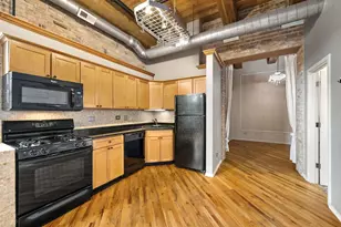 226 N Clinton St, Chicago, IL 60661 - Photo 7