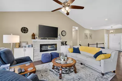 21325 Willow Pass, Shorewood, IL 60404 - Photo 9