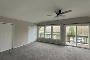 103 N Greenfield Ave, Crystal Lake, IL 60014 - Photo 17