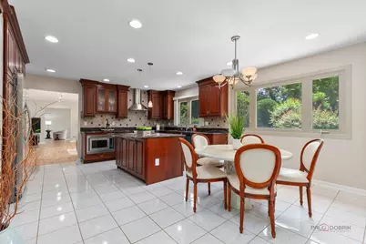 2315 Castilian Circle, Northbrook, IL 60062 - Photo 9