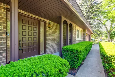 2315 Castilian Circle, Northbrook, IL 60062 - Photo 3