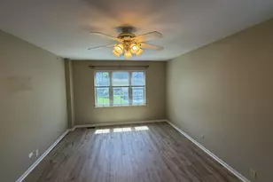 575 Capital Ln, Gurnee, IL 60031 - Photo 17