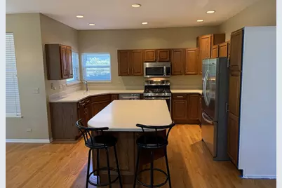 575 Capital Lane, Gurnee, IL 60031 - Photo 11