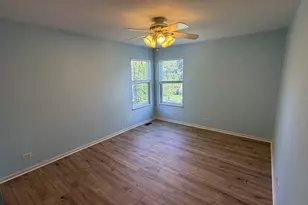 575 Capital Ln, Gurnee, IL 60031 - Photo 21