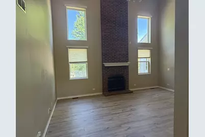 575 Capital Lane, Gurnee, IL 60031 - Photo 9