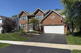 575 Capital Ln, Gurnee, IL 60031 - Photo 3
