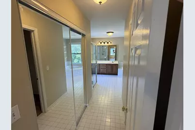 575 Capital Lane, Gurnee, IL 60031 - Photo 19