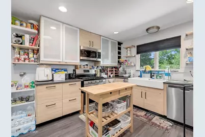 1912 E Willow Avenue, Wheaton, IL 60187 - Photo 7