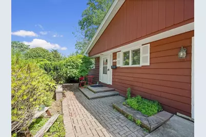 1912 E Willow Avenue, Wheaton, IL 60187 - Photo 19