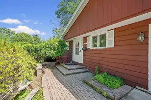 1912 E Willow Ave, Wheaton, IL 60187 - Photo 19