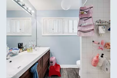 1912 E Willow Avenue, Wheaton, IL 60187 - Photo 15