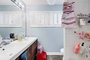1912 E Willow Ave, Wheaton, IL 60187 - Photo 15