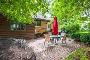 902 E Vine St, Leroy, IL 61752 - Photo 27