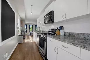 1712 W Wilson Ave, Chicago, IL 60640 - Photo 9