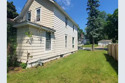 802 Locust Street, Prophetstown, IL 61277 - Photo 3
