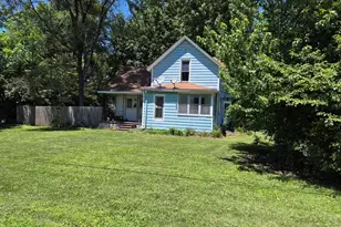 409 SW 8th Ave, Aledo, IL 61231 - Photo 3