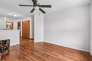 1922 Hemlock Dr, McHenry, IL 60050 - Photo 19