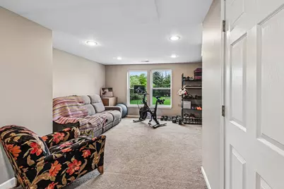 1922 Hemlock Drive, McHenry, IL 60050 - Photo 23