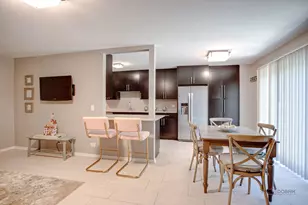 1252 Briarwood Ln, Libertyville, IL 60048 - Photo 11