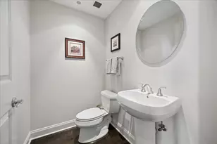 333 N Canal St, Chicago, IL 60606 - Photo 23