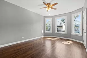 5344 W Eddy St, Chicago, IL 60641 - Photo 5