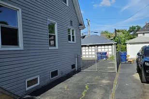 411 N 3rd Ave, Maywood, IL 60153 - Photo 15